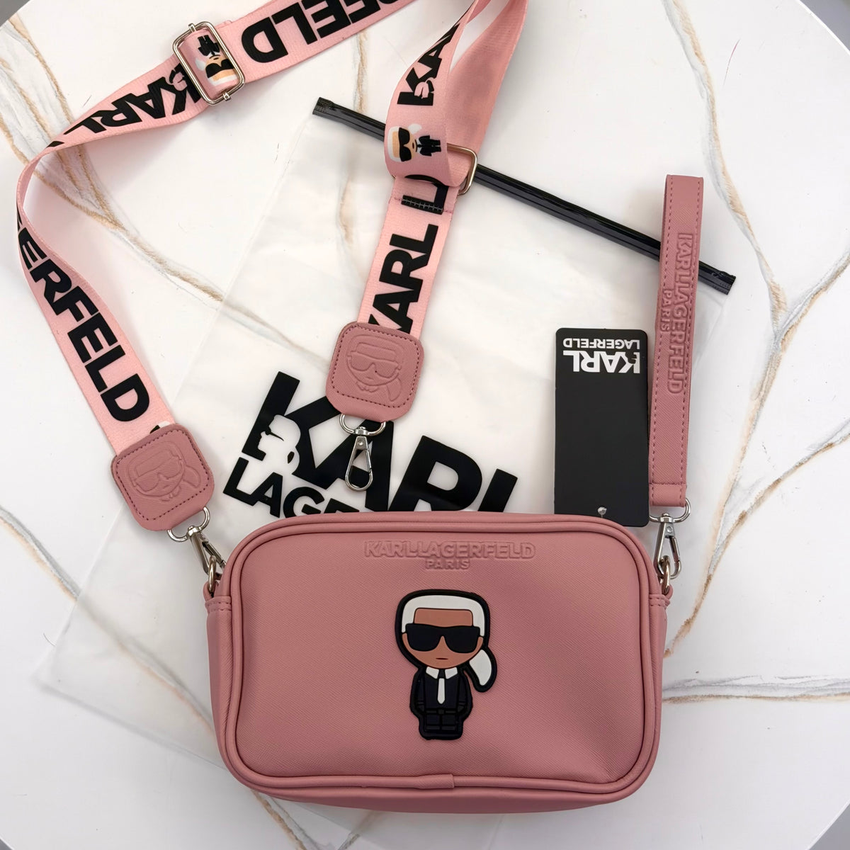 CARRIEL KARL LAGERFELD